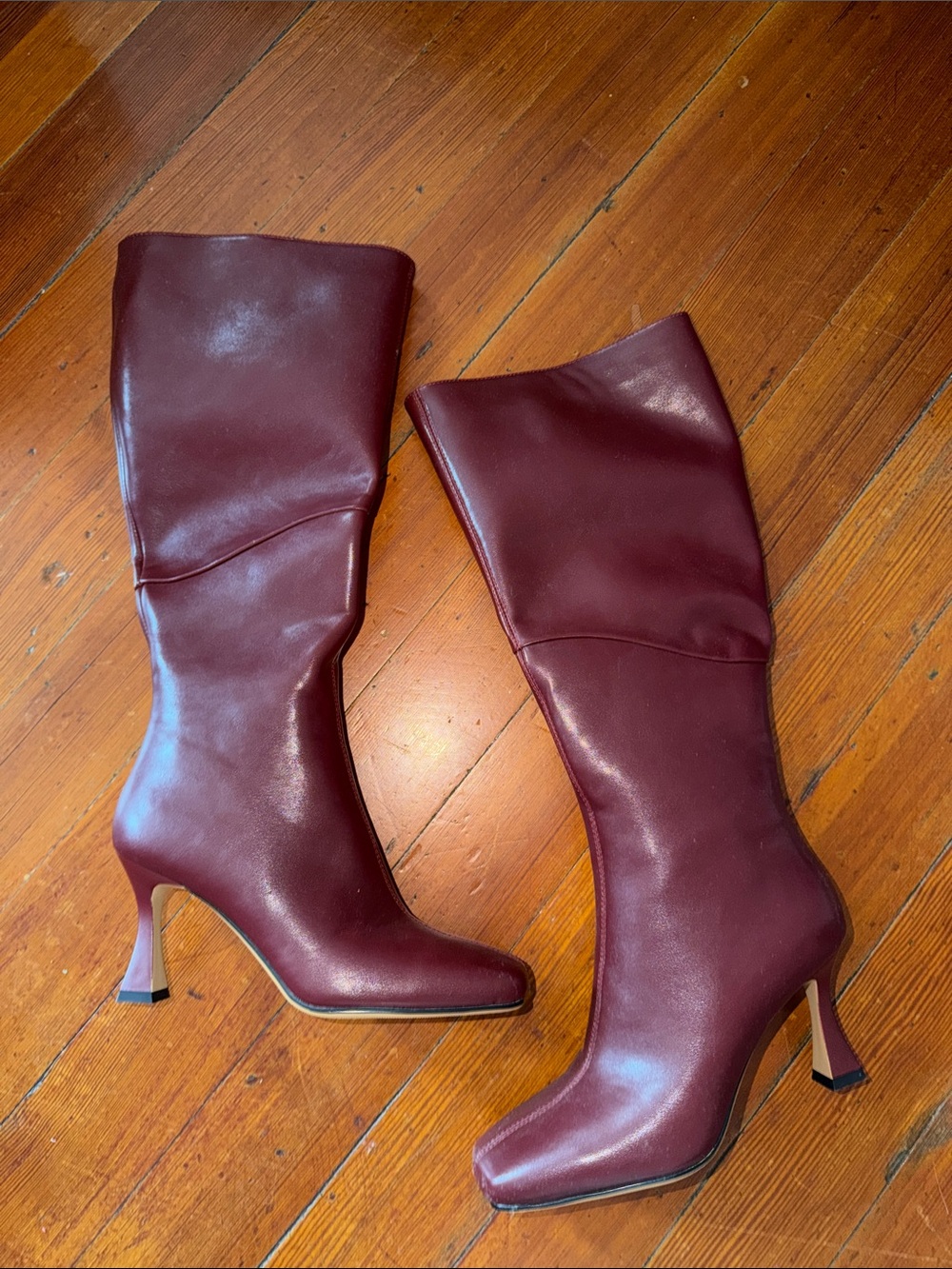 Women’s Tall Burgundy Leather Heeled Boots